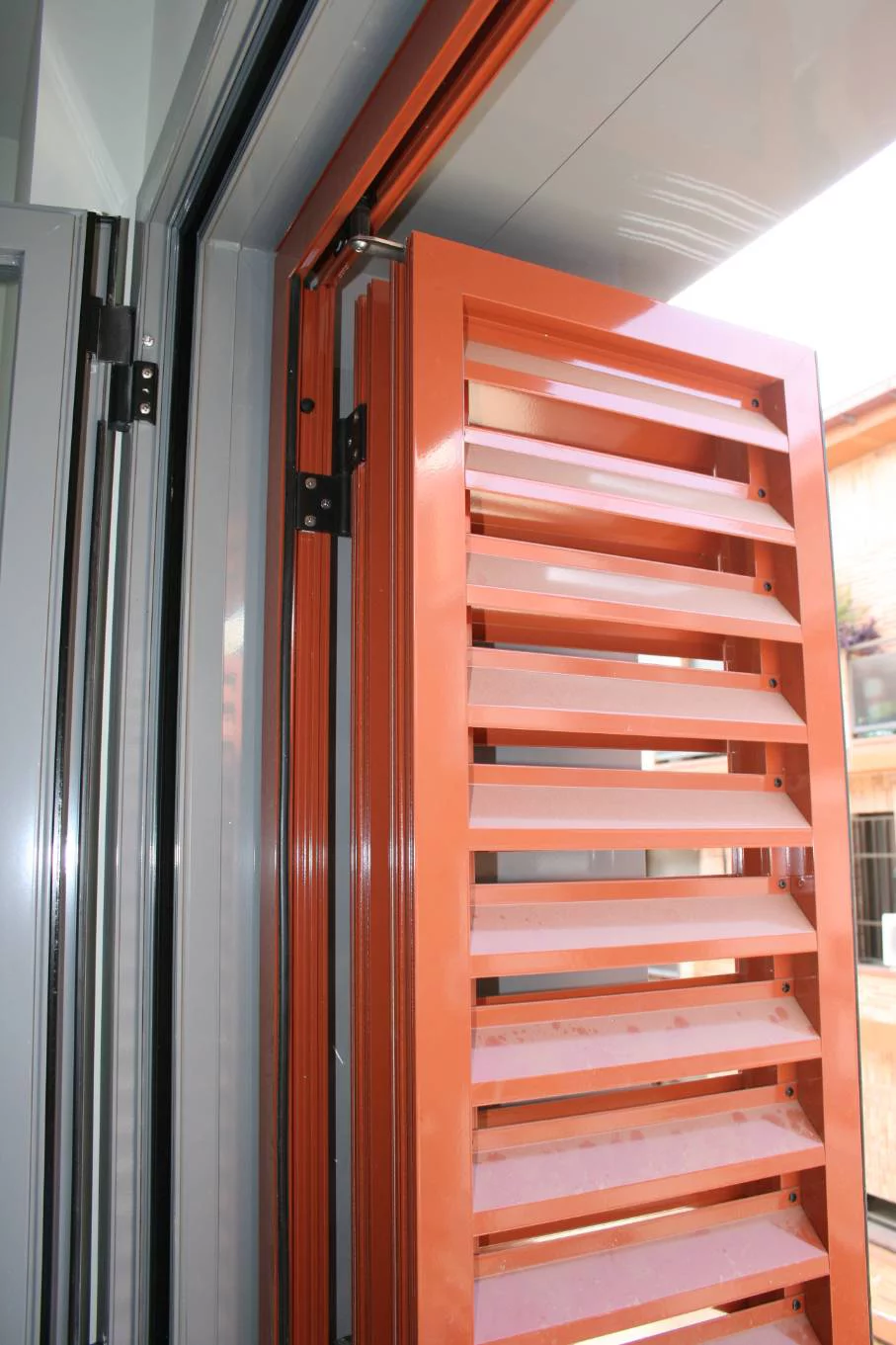 MÓSTOLES Edificio De 11 Viviendas Ventana